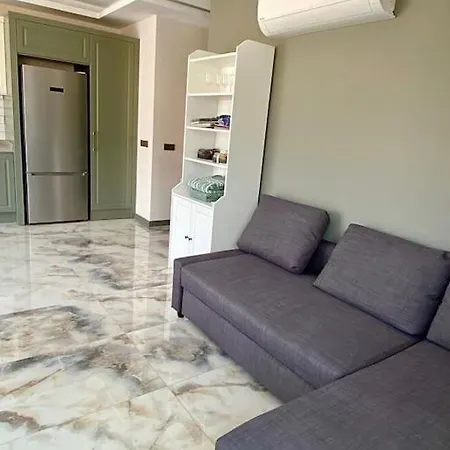 2+1 Cleopatra Apartment Alanya